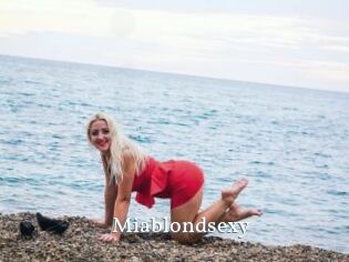 Miablondsexy