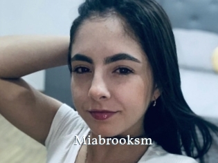 Miabrooksm