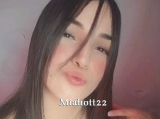 Miahott22