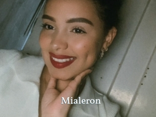mialeron SexyIdol