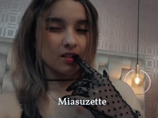 Miasuzette