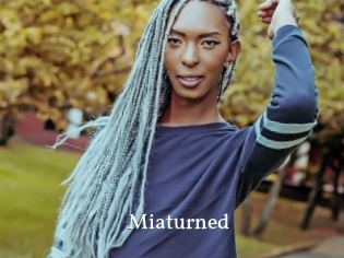 miaturned SexyIdol