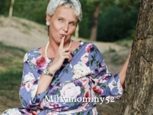 Milfymommy52