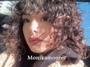 Monikamoores