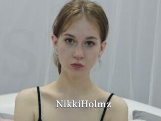 NikkiHolmz