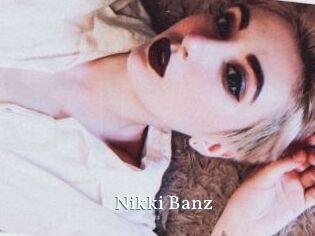 Nikki_Banz