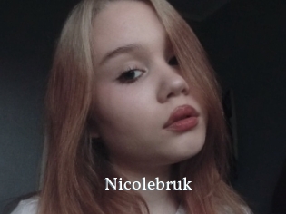 nicolebruk SexyIdol