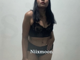 Niixmoon