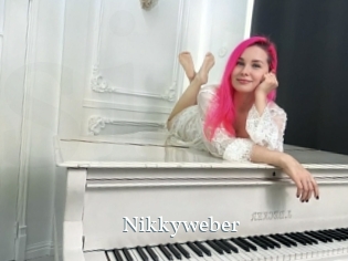 nikkyweber SexyIdol