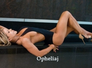Opheliaj