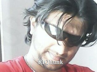 RIQhunk SexyIdol
