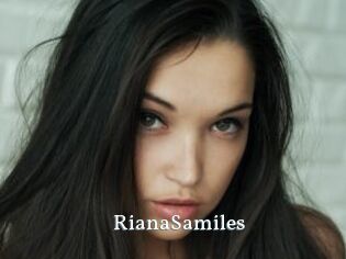 RianaSamiles