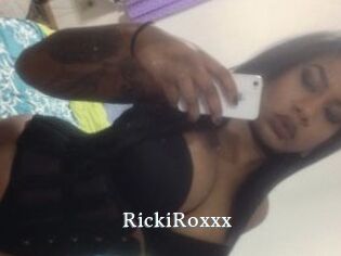 RickiRoxxx