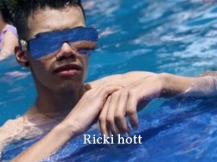 Ricki_hott
