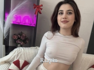 riapin SexyIdol