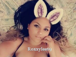 Roxxylee69