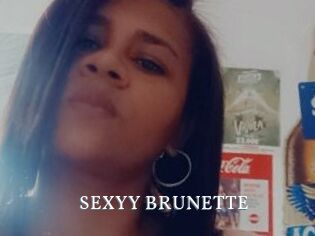 SEXYY_BRUNETTE
