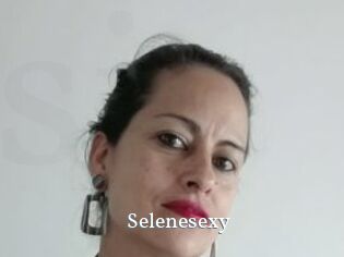 Selenesexy