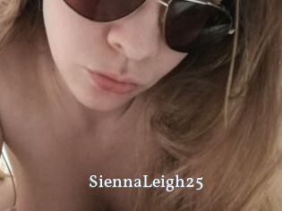 SiennaLeigh25