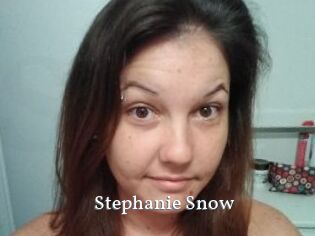 Stephanie_Snow