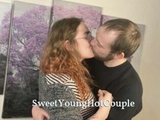 SweetYoungHotCouple
