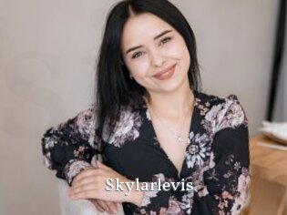 Skylarlevis