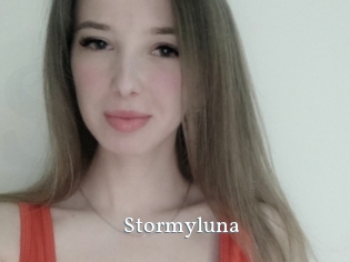 Stormyluna