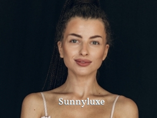 sunnyluxe SexyIdol
