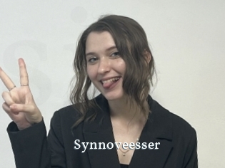 synnoveesser SexyIdol