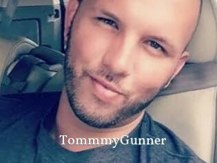 TommmyGunner