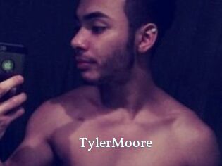 Tyler_Moore