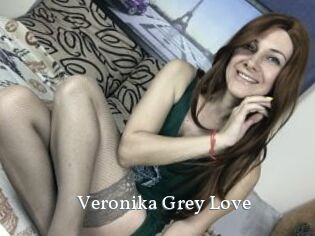 Veronika_Grey_Love