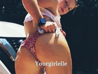 Yourgirlelle