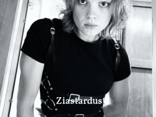 ziastardust SexyIdol